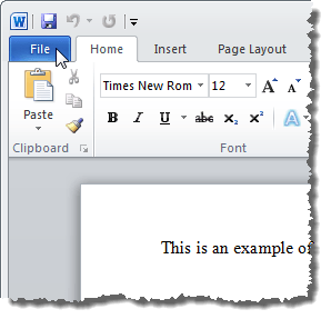 Нажатие на вкладку «Файл» в Word 2010