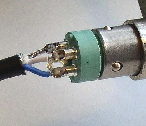 How to Fix an XLR Cable (Soldering Guide) image 4