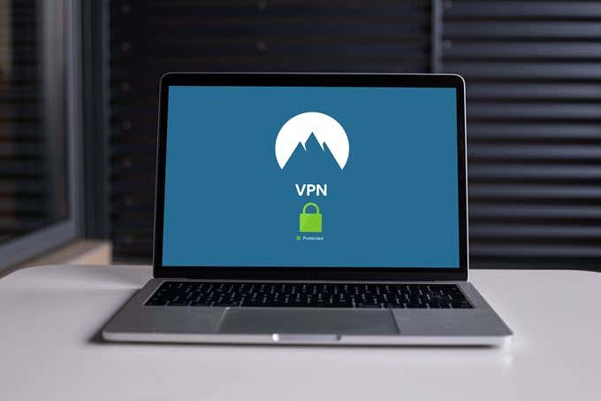 What’s the Difference Between a VPN and Smart DNS? image 1