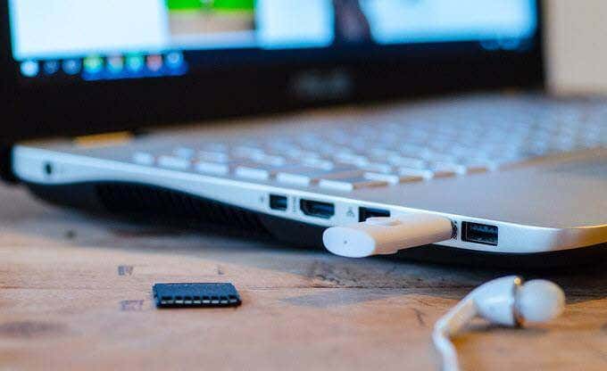 What to Do When USB Drive Is Not Showing