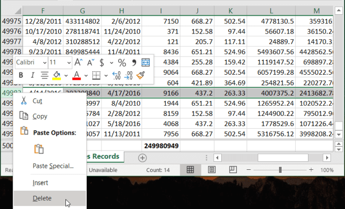 How To Fix a Row In Excel image 4