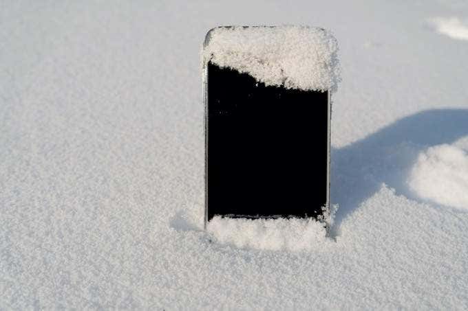 How To Hard Reset a Frozen iPhone or Android Device image 2