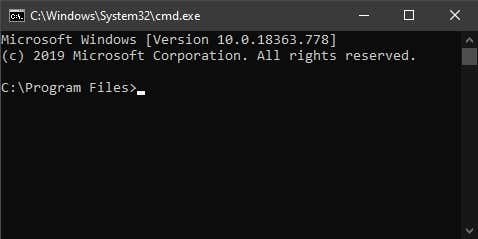 How to run CMD command on startup automatically in Windows 11/10