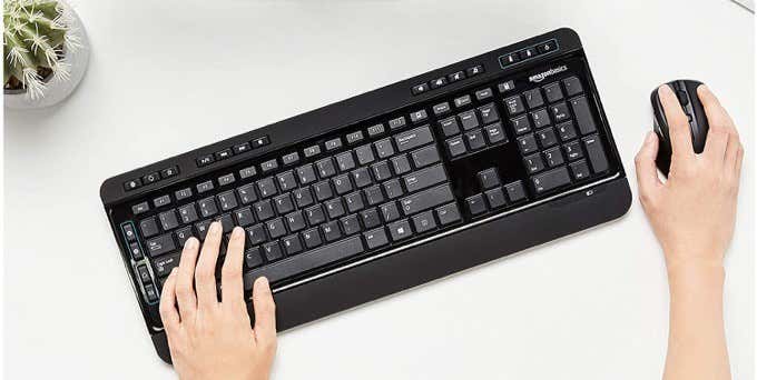 7 Best Wireless Keyboard And Mouse Combos For Any Budget image 6