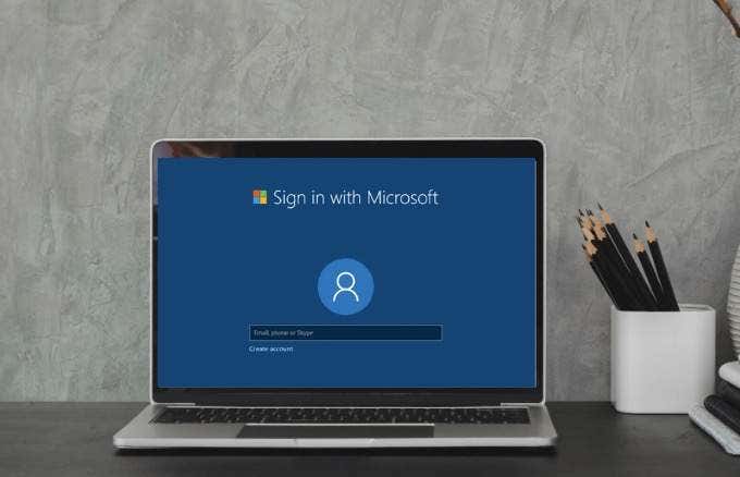 How To Setup Windows 10 Without a Microsoft Account image 1