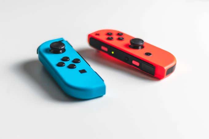 charging nintendo switch remotes
