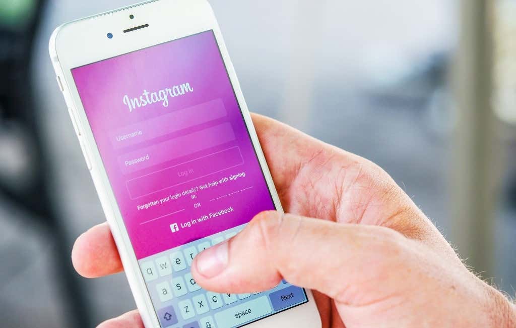 How to LOGIN to Instagram Through Facebook! 