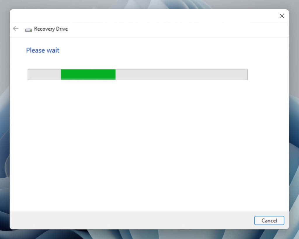 How to Create and Use a Windows 11 Recovery USB Drive - 17