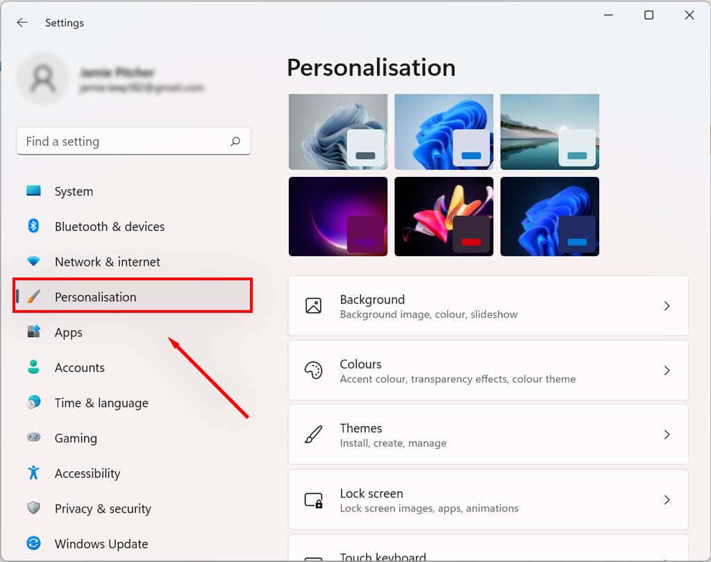 How to Enable (and Customize) Dark Mode in Windows 11 image 3