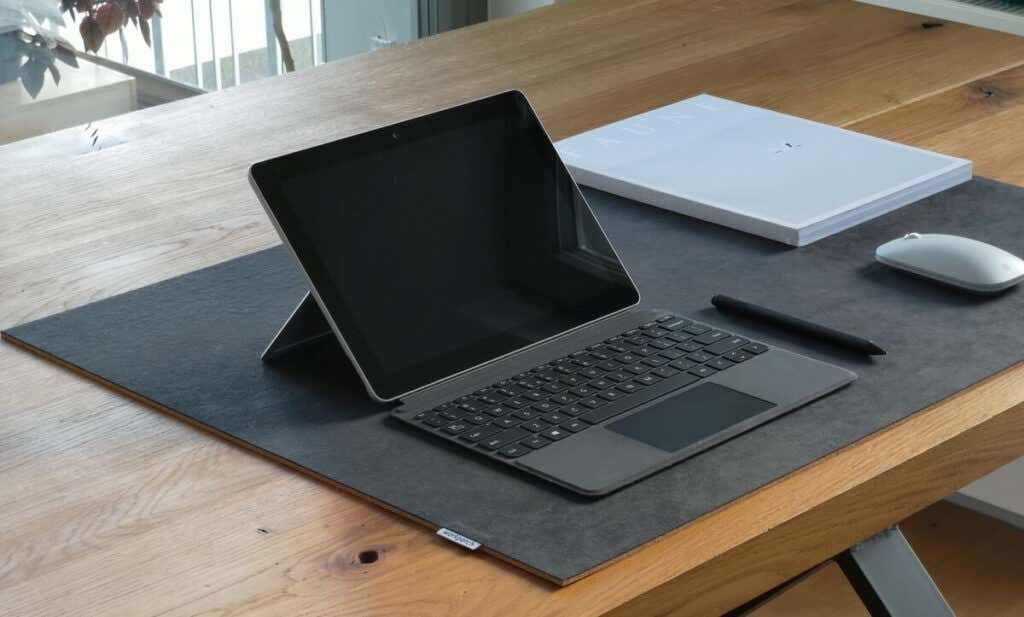 Microsoft Surface Won’t Turn On? 7 Ways to Fix