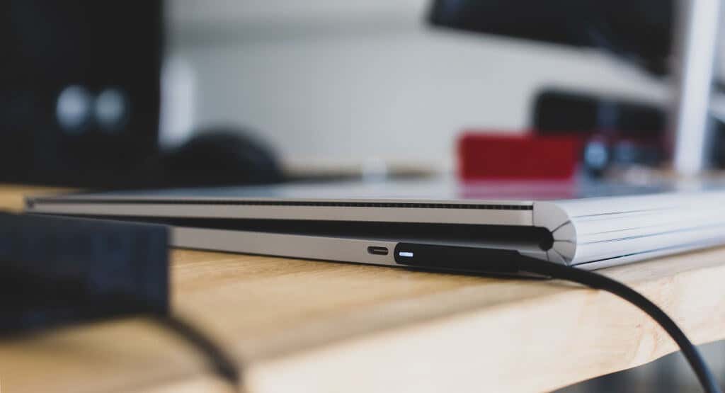 How to Replace Your Microsoft Surface RT Battery 