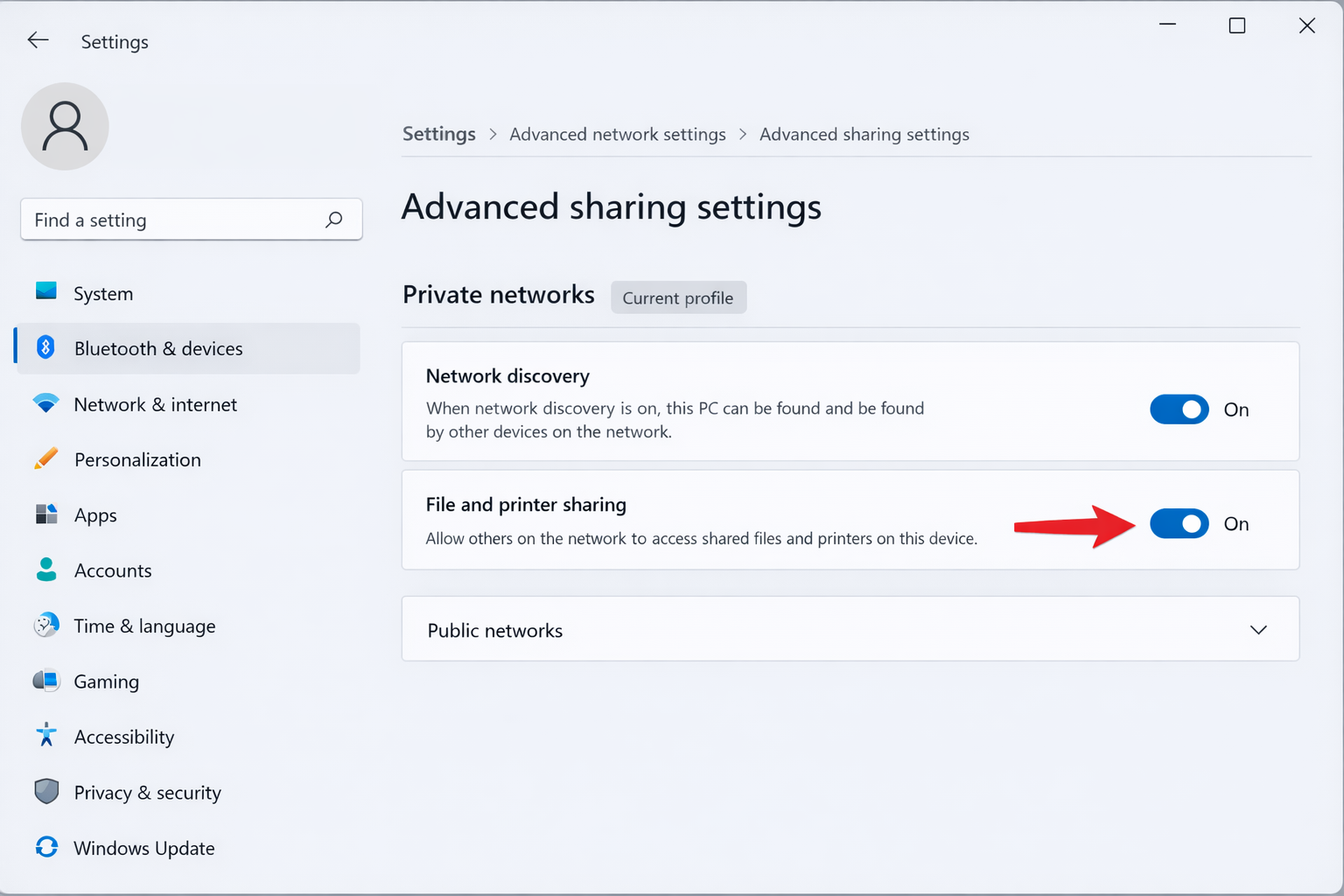 Windows 11 Advanced sharing settings page showing Network discovery and File and printer sharing both turned on under Private networks