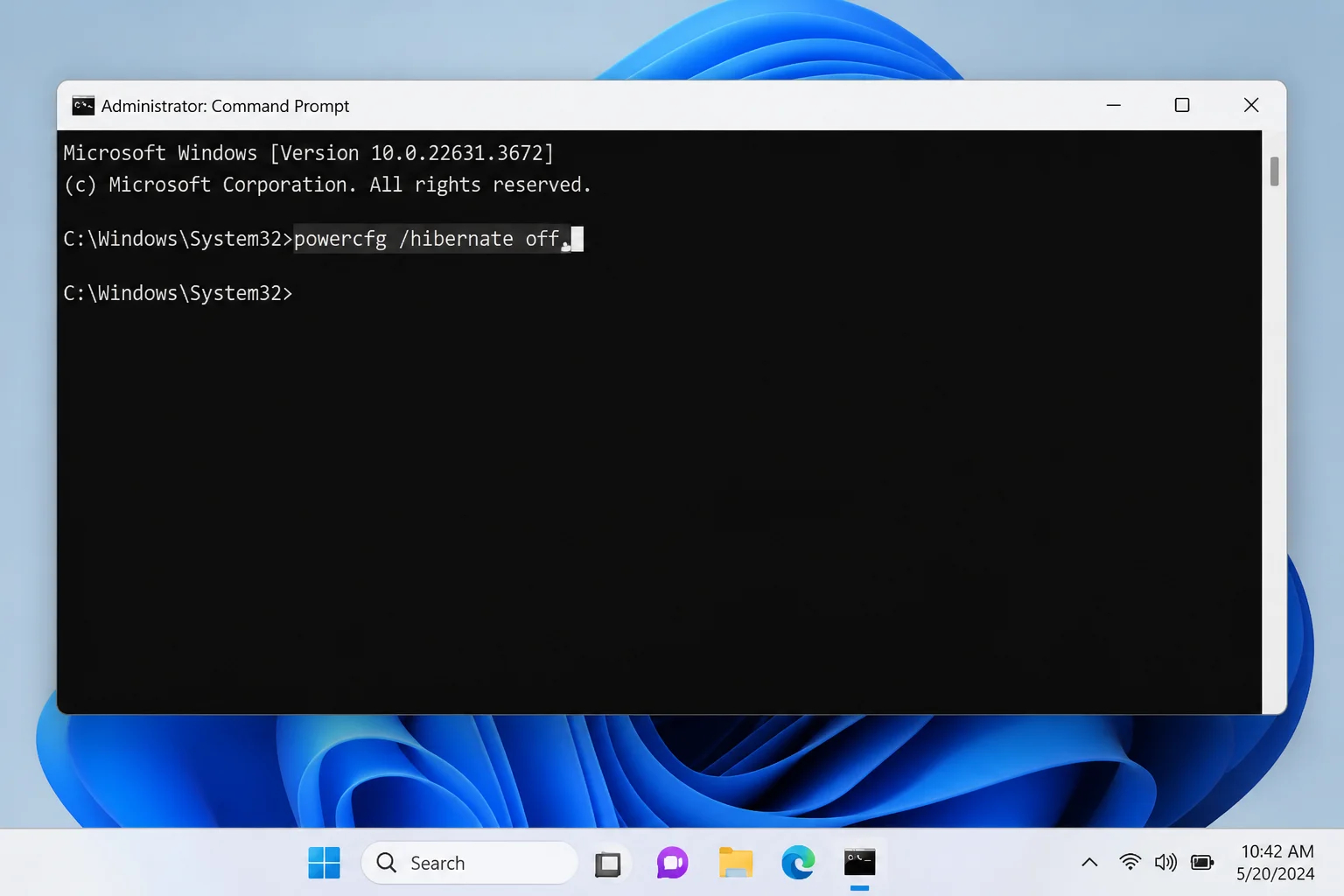 Administrator Command Prompt window with "powercfg /hibernate off" command entered and completed successfully