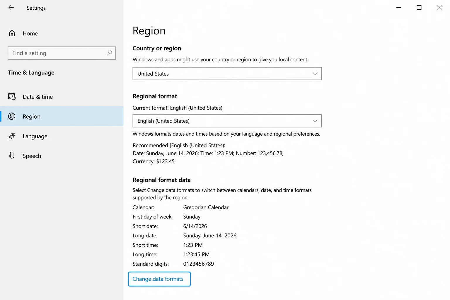 Windows 10 Region settings with the link for changing regional data formats highlighted