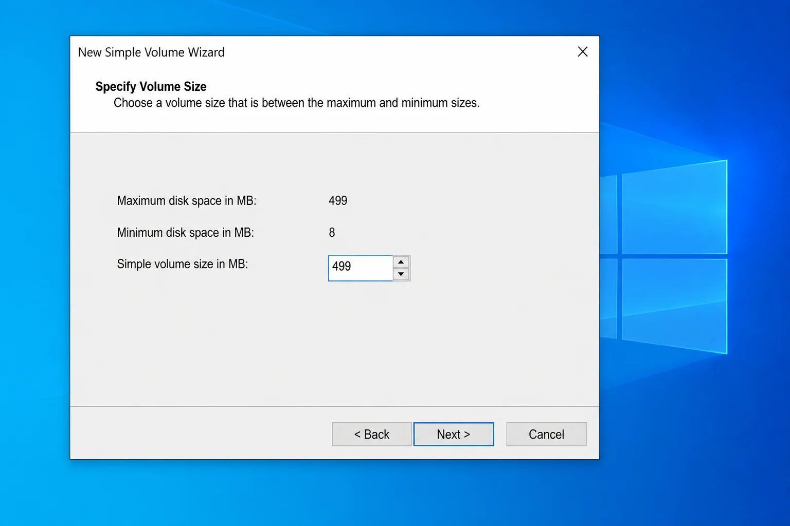 New Simple Volume Wizard showing the Specify Volume Size page