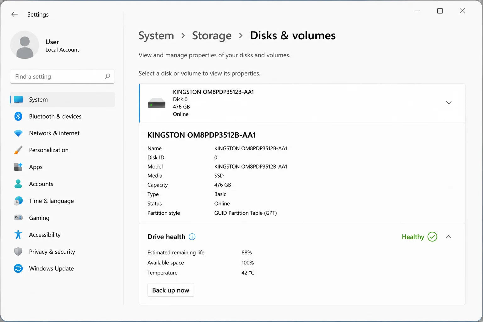 Windows 11 Settings > System > Storage > Advanced storage settings > Disks & volumes with the system drive properties open and available health information visible